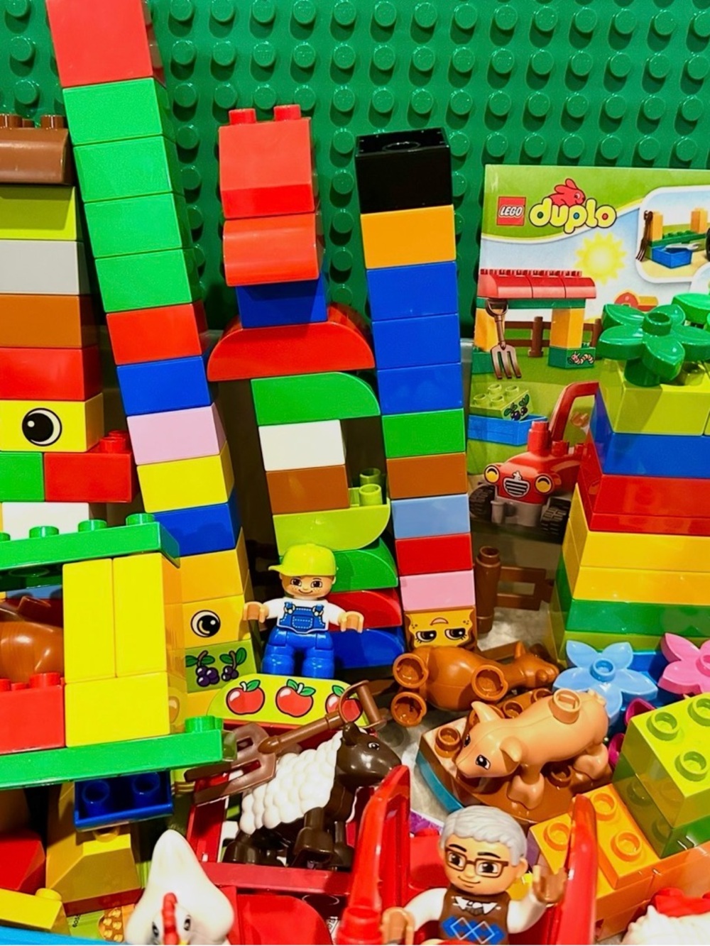 Lego DUPLO Farm Tractor #10524 & My 1st Garden #10517 Sets & extras - Picture 3 of 4